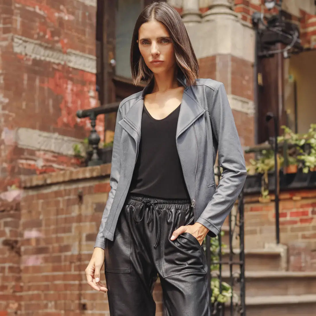 Liquid Leather ™ Signature Jacket: Black / XS