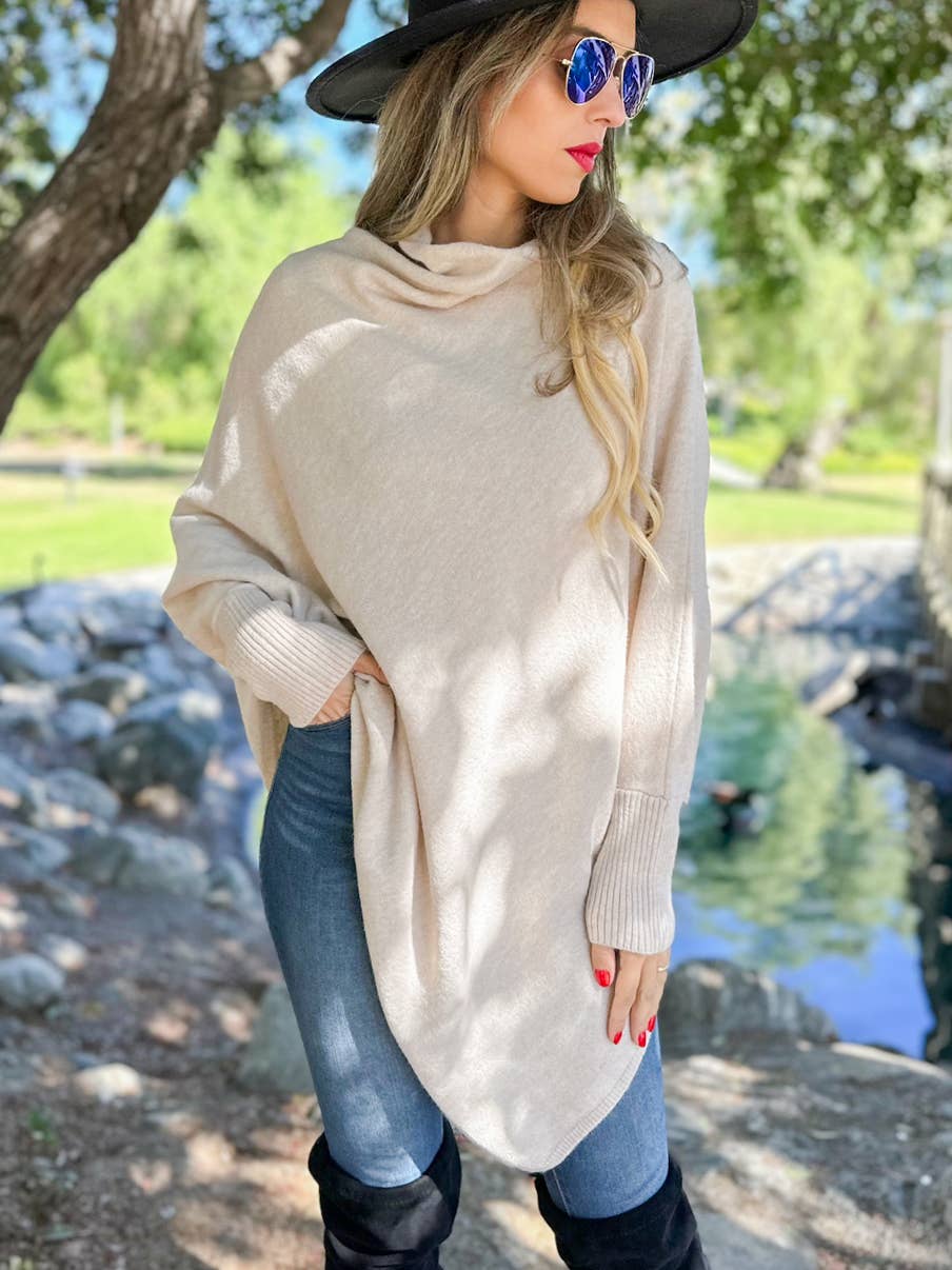 Knitted Poncho | Ivory