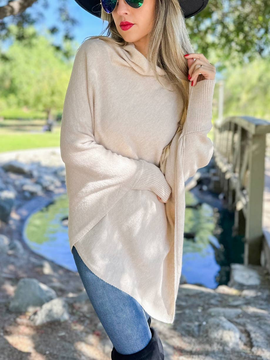 Knitted Poncho | Ivory