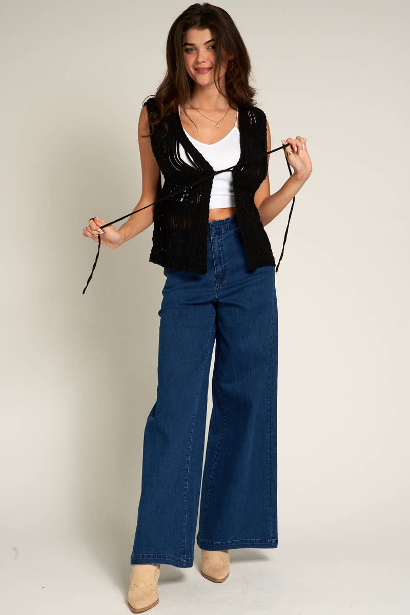 Vest | Macrame | Black