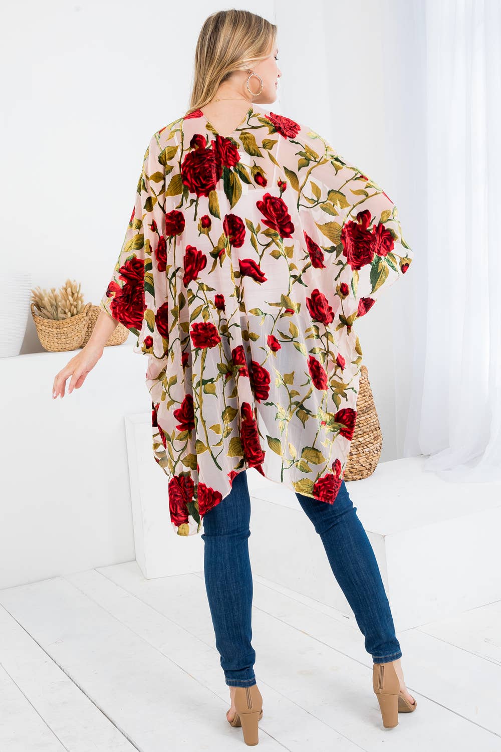 Kimono | Velvet | Roses