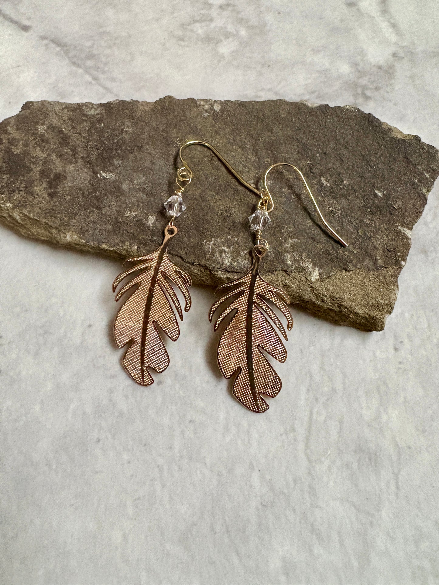 Earrings | Feather | Clear