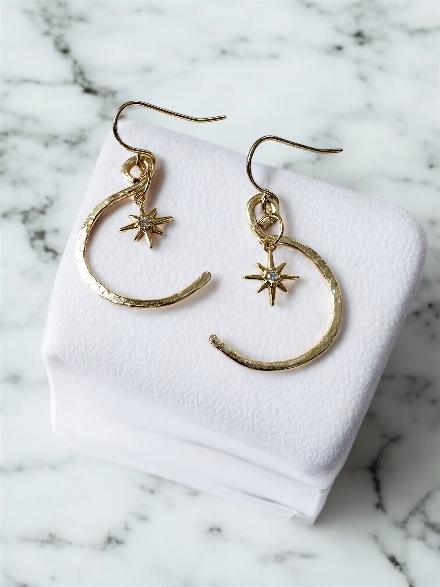 Earrings | Gold | Moons