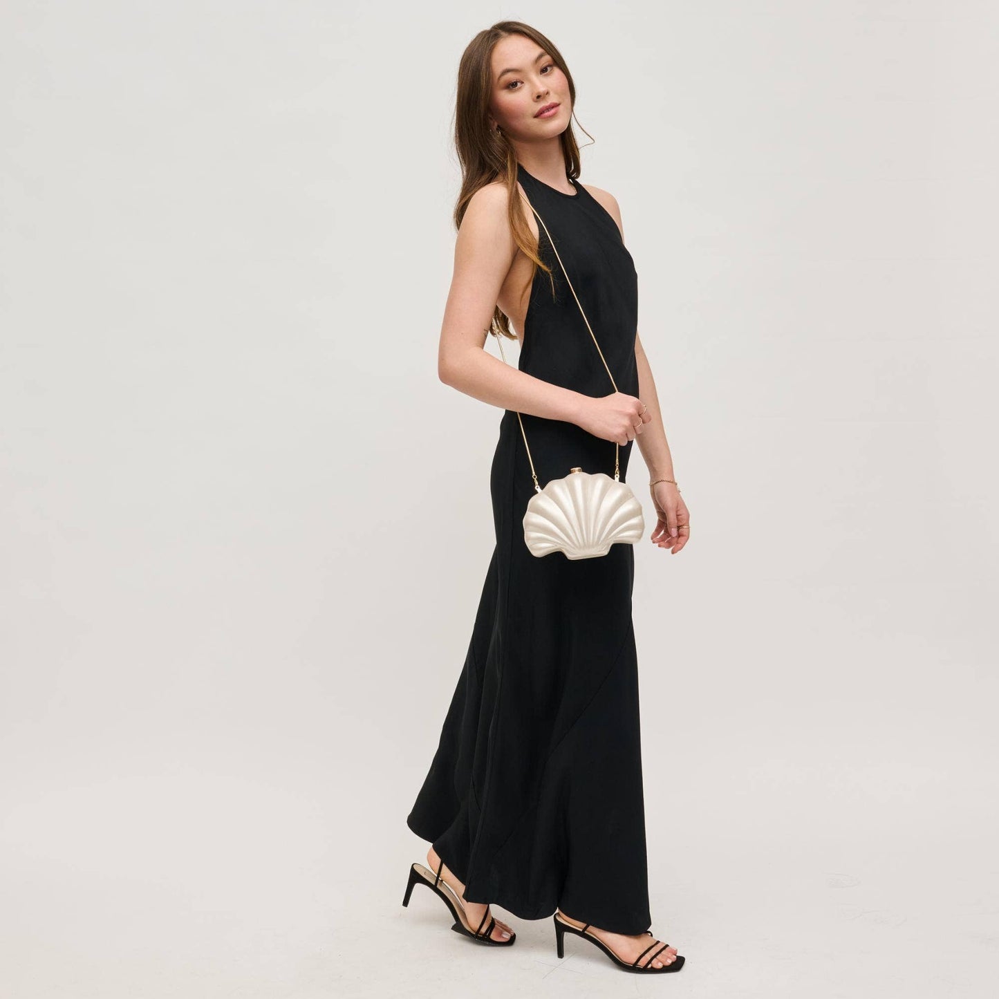 Shell Clutch