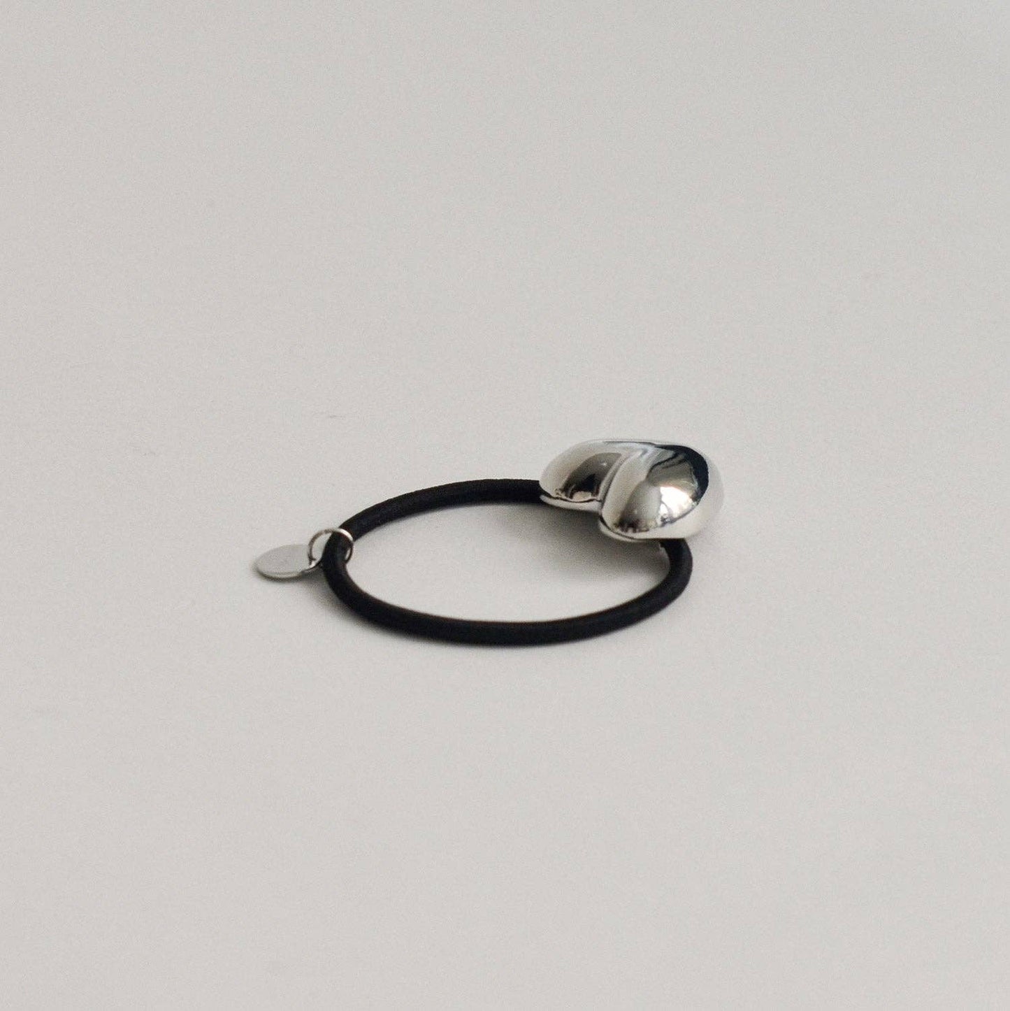 Heart-Shaped Metal Cuff Hair Tie | Silver
