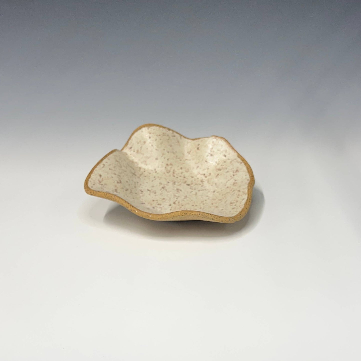 Small Ruffle Bowl | Cream