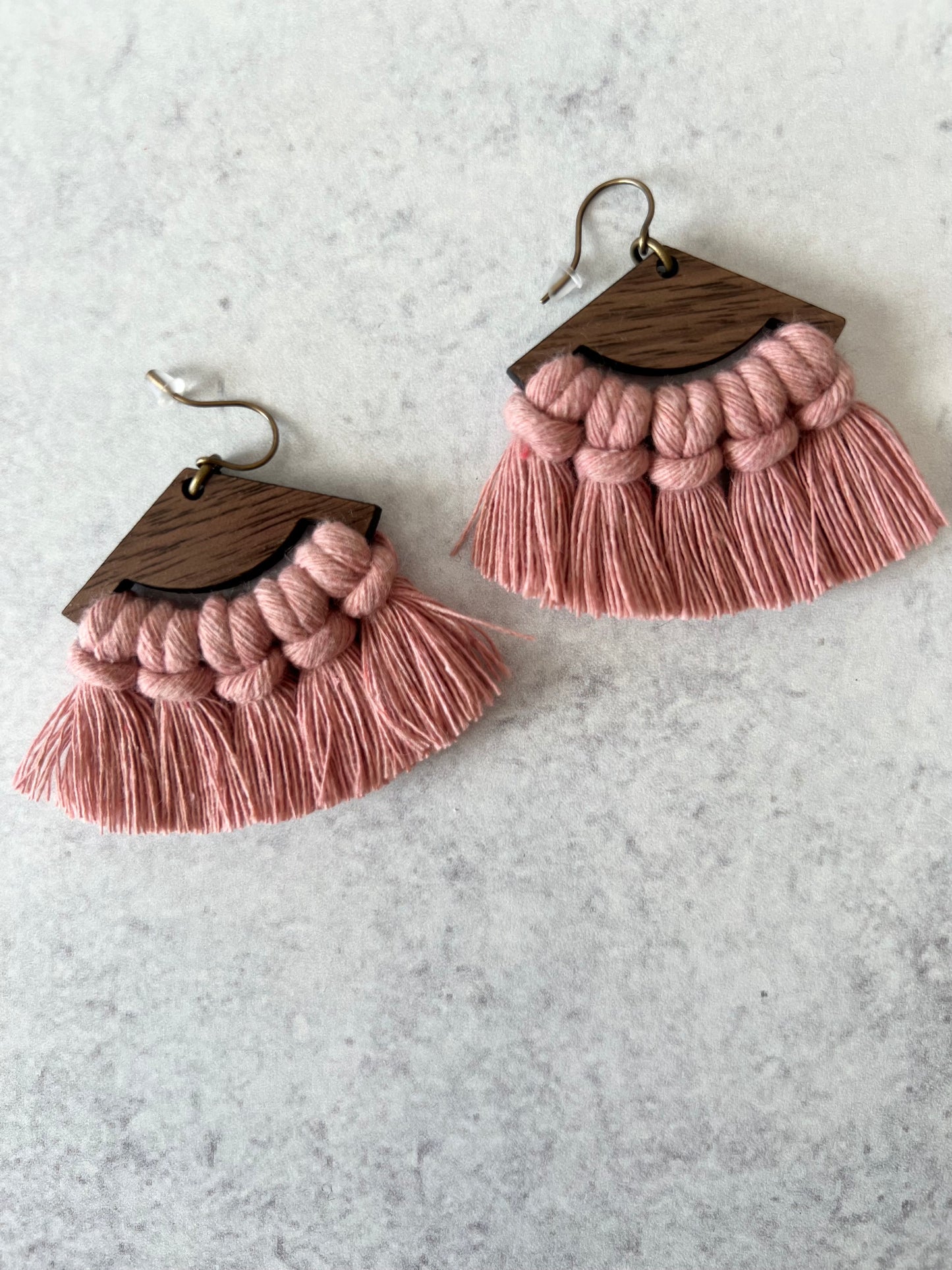 Earrings | Fan | Blush