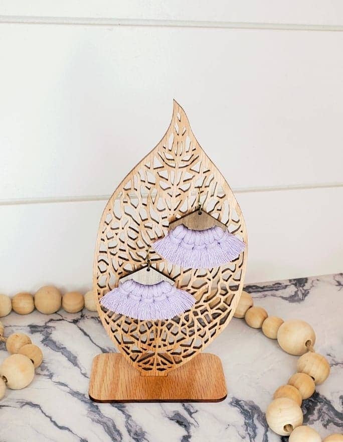 Earrings | Fan | Lavendar
