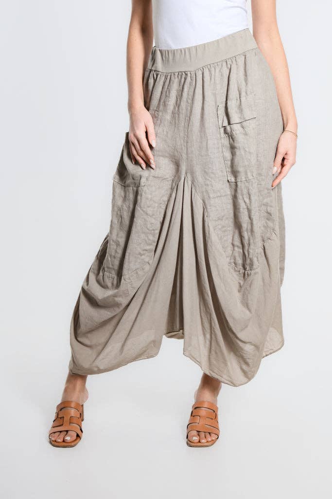 Bunched Pocket Skirt | Taupe