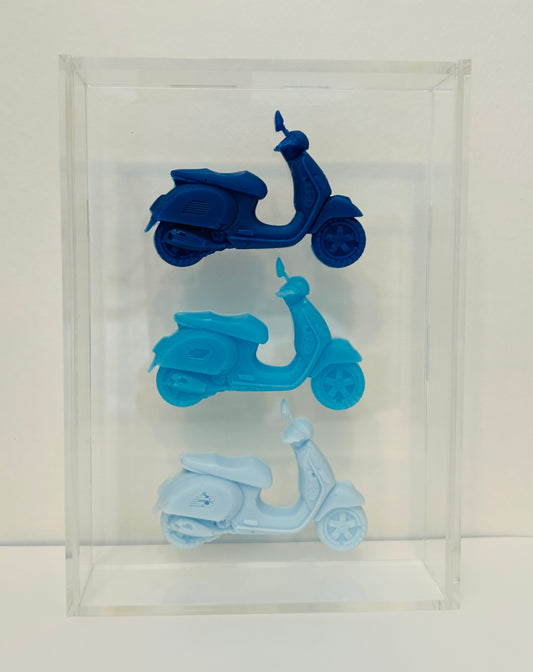 Resin and Acrylic 3 Vespa Art, 5 x 7, Blues (2)