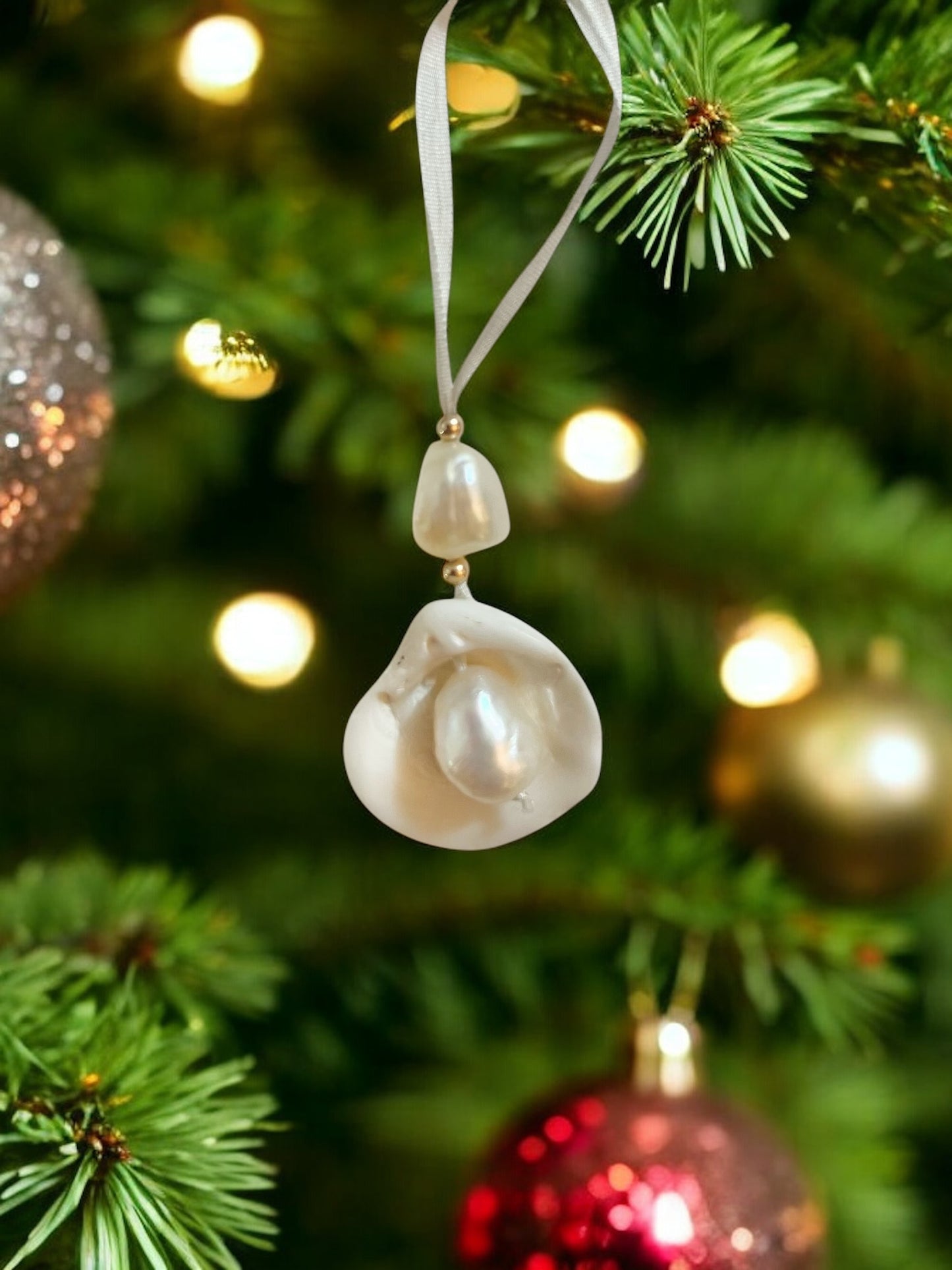 Handmade Ornament | Seashell + Pearl