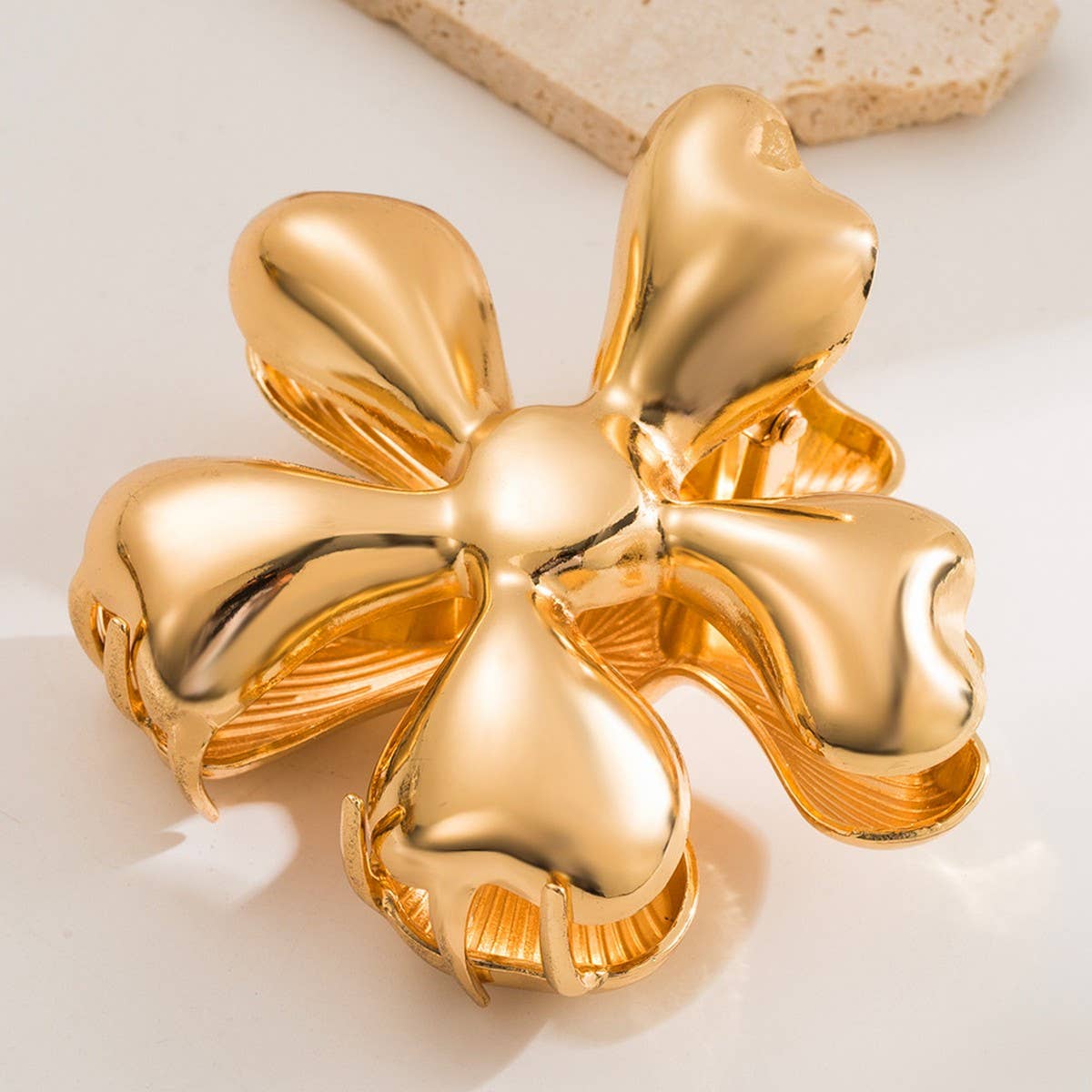 Flower Clip | Gold Metal