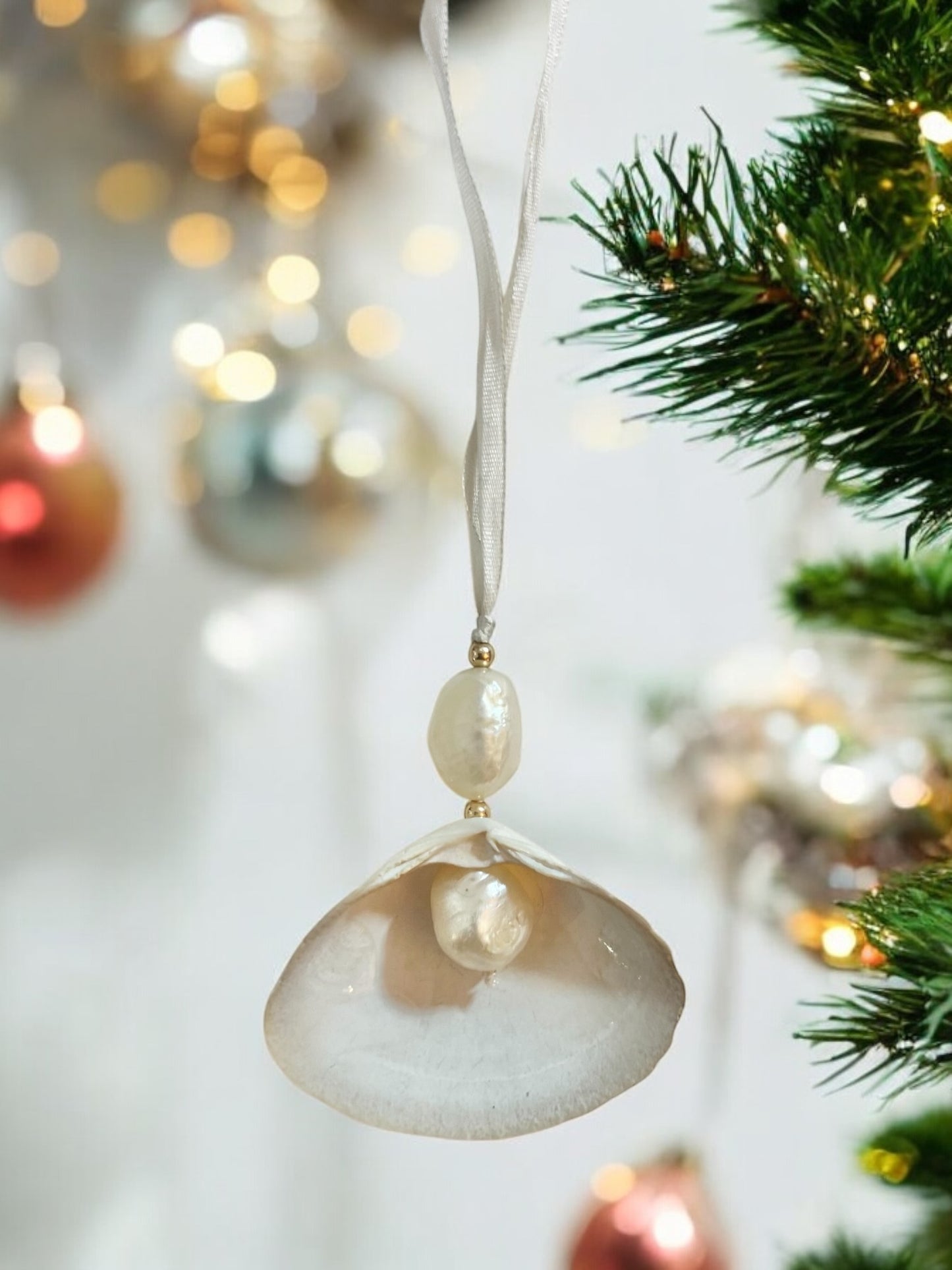 Handmade Ornament | Seashell + Pearl