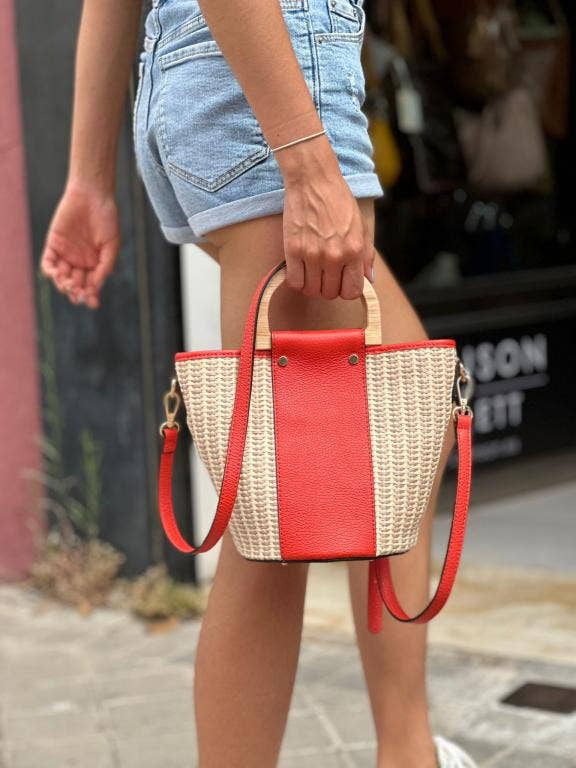 Italian Raffia and Leather Bucket Bag with Wooden Handles | Black