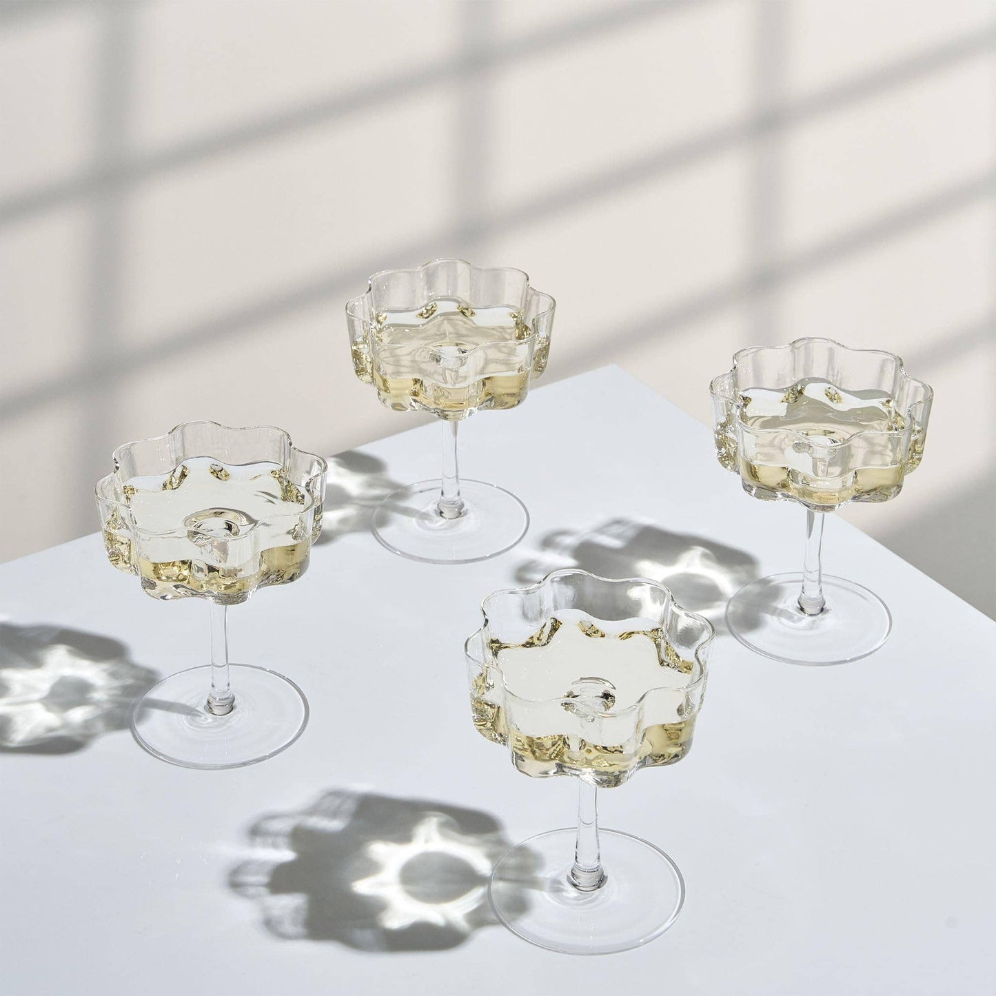 Wavy Coupe Glasses