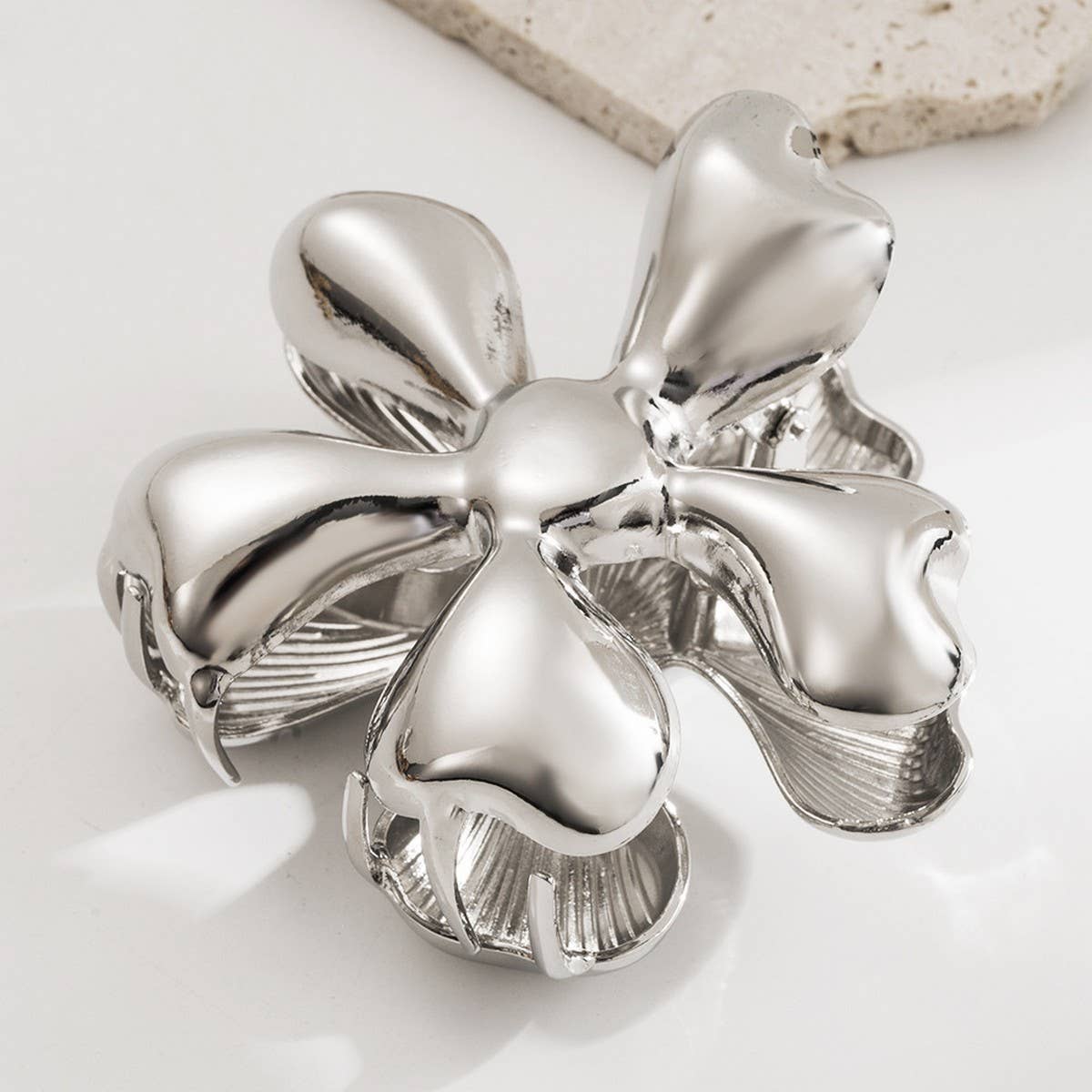 Flower Clip | Silver Metal