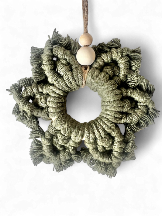Ornament | Snow | Olive