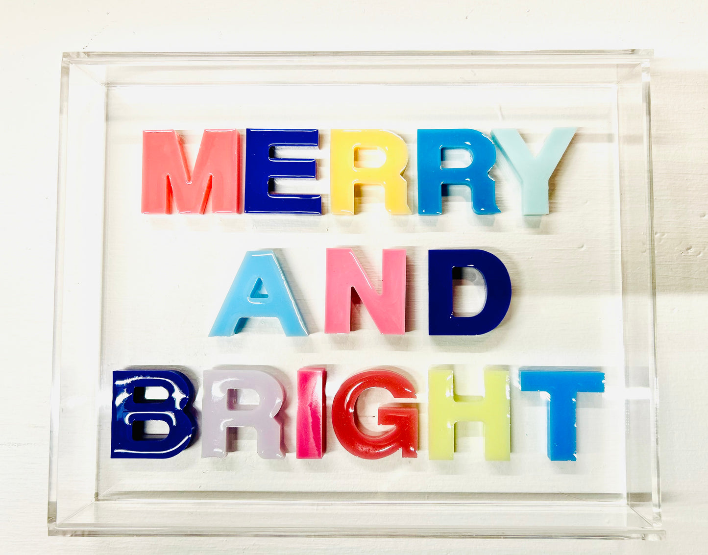 Resin and Acrylic "Merry And Bright" Sign, 8 x 10, Multi-color (CIR012)