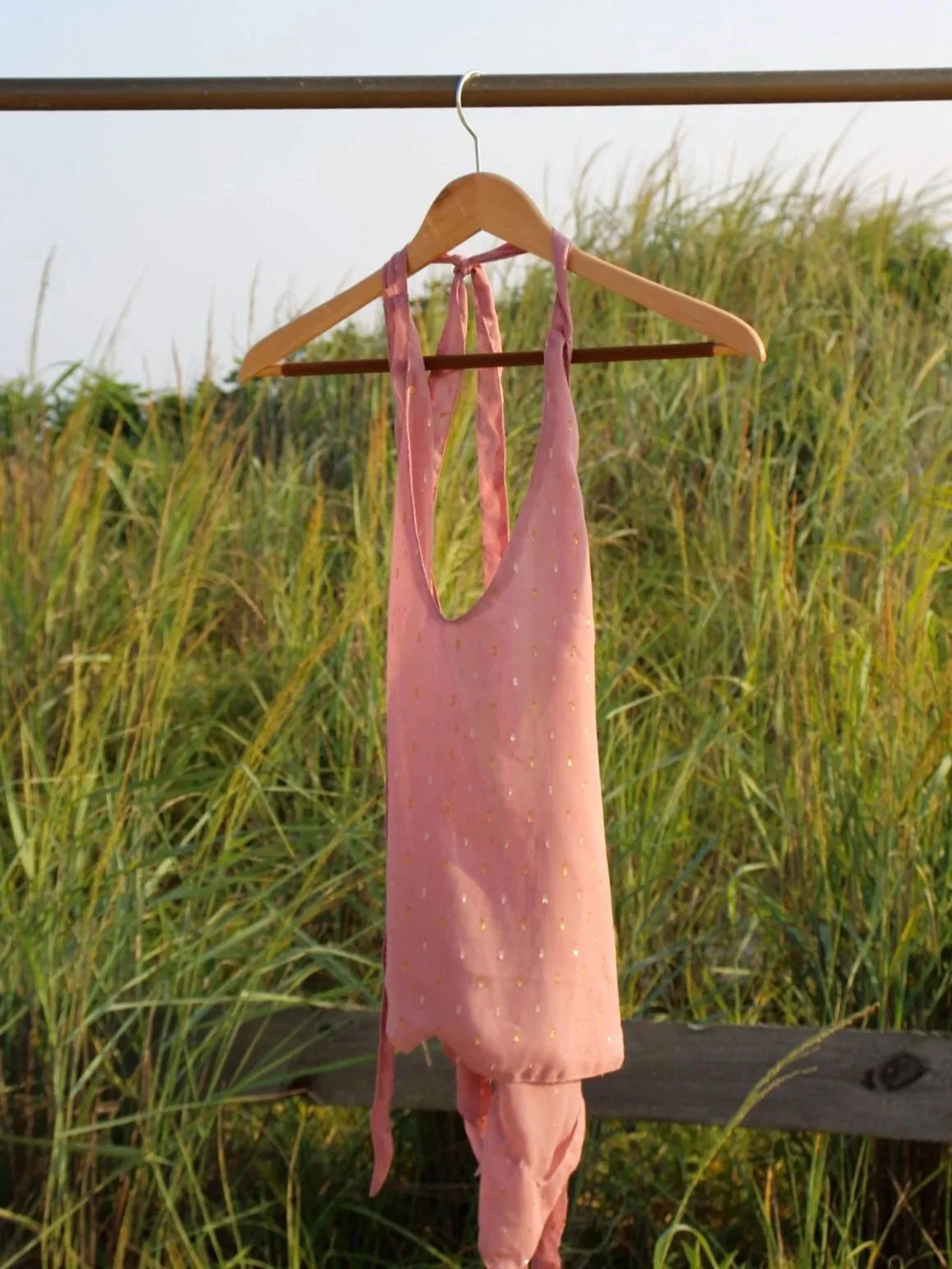 Tides Top | Dawn