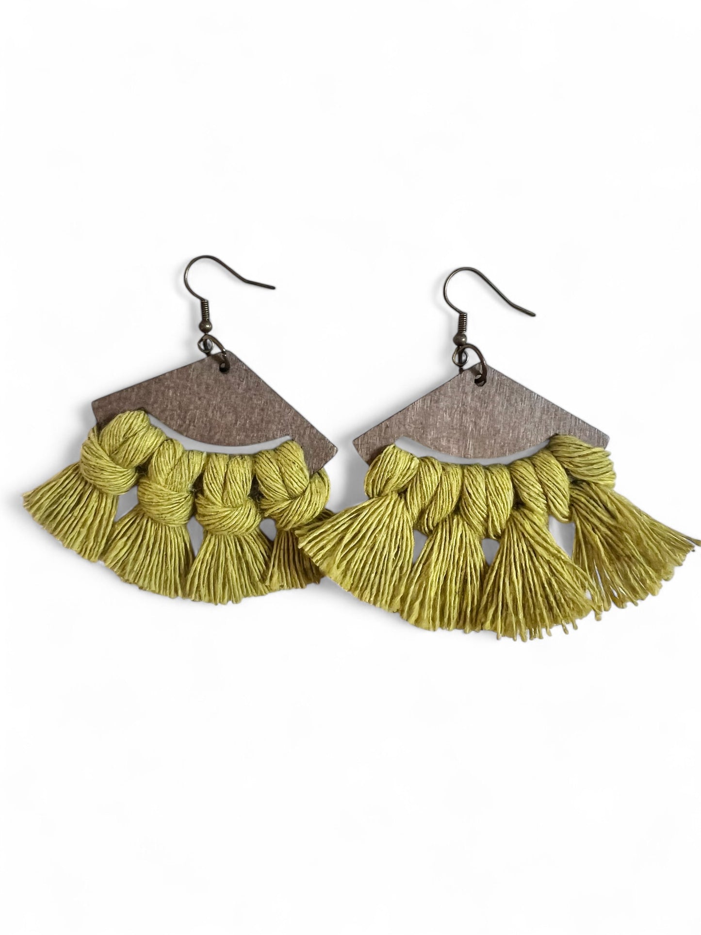 Earrings | Tricurve | Chartreuse