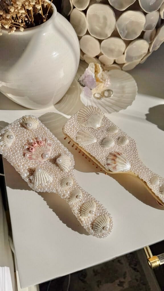 Boho House Community Craft | Seashell Brush | August 26th