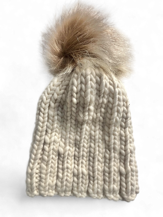 The Colunms Hat | 2 Row Hat w Pom | Cream