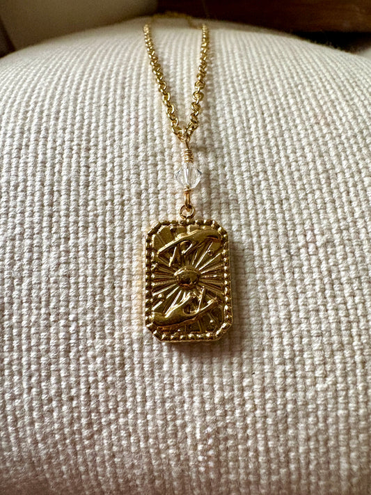 Necklace | Gold | Hands Eye