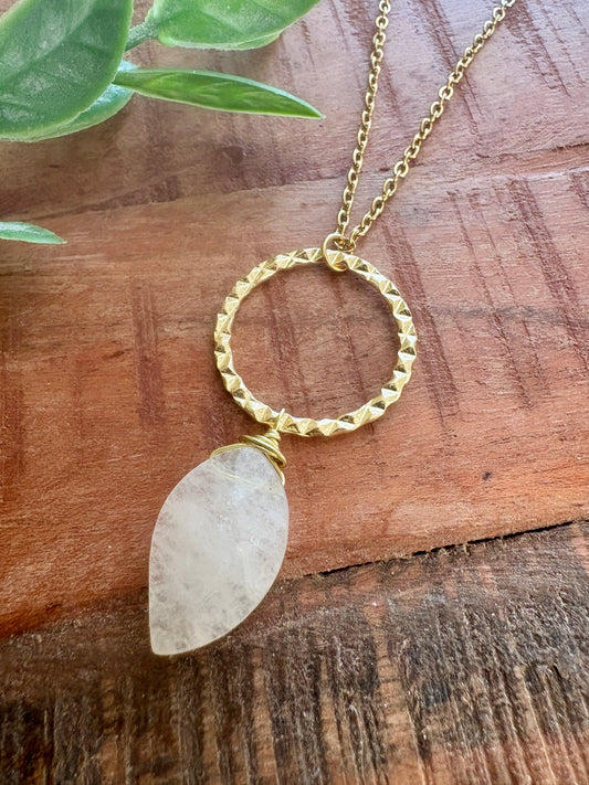 Handmade Necklace | Gold Circle