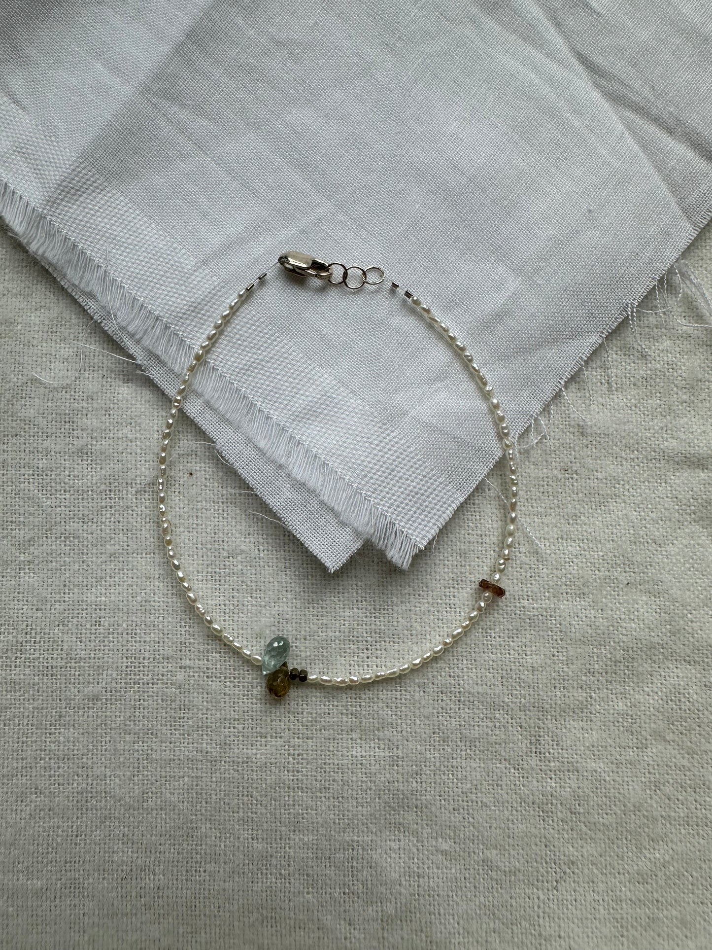 Handmade Bracelet | Tiny Pearls with Pear Zircon