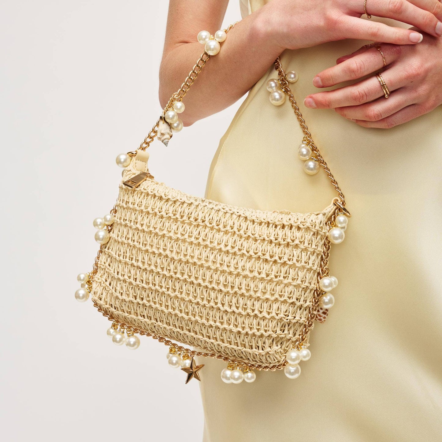 Embellished Raffia + Shell Handbag | Chocolate