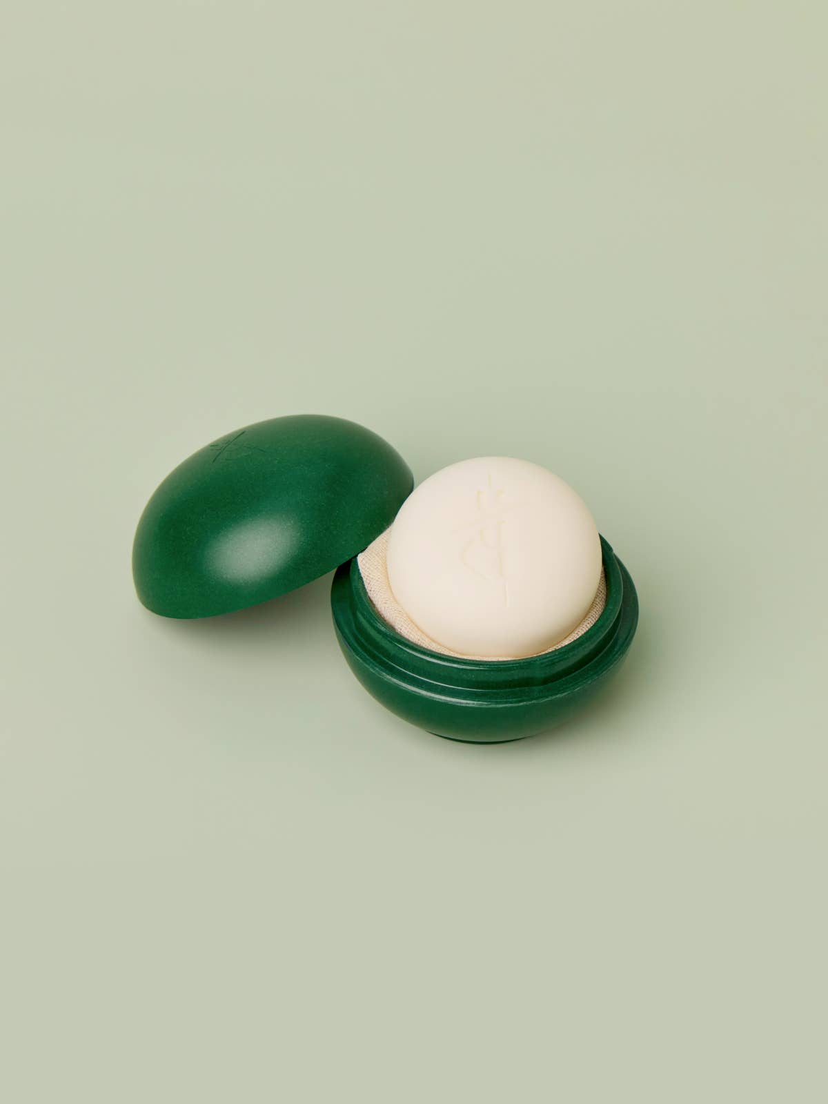 The Travel Case for Body Stone | Green