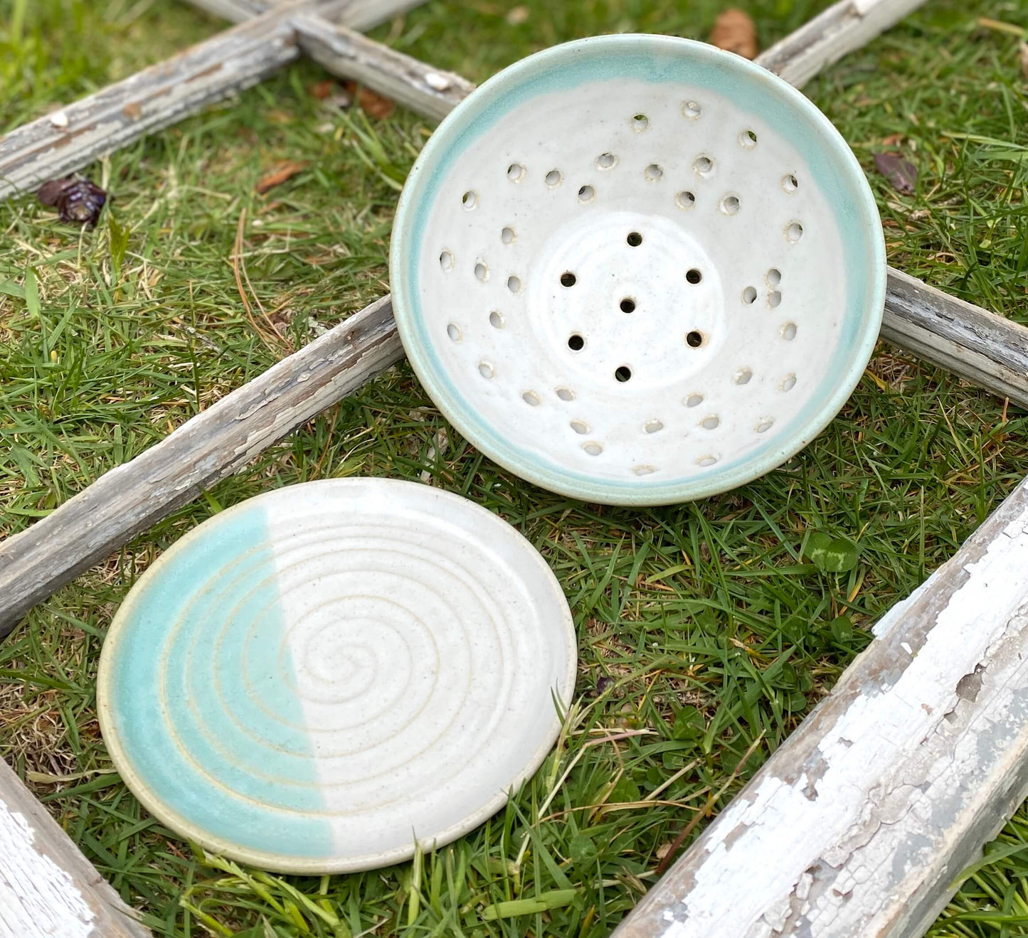 Ceramic Berry Bowl with Saucer | White